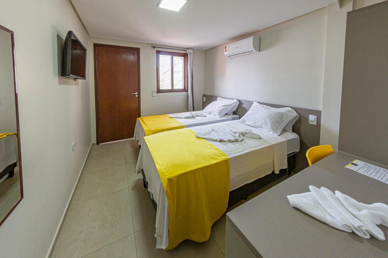 Maanaim Porto 2*